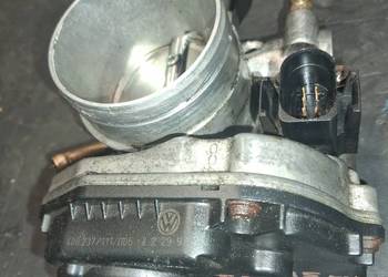 VW T4 2.5.E BENZYNA. 115 KM. PRZEPUSTNICA 408 237/111/005 VDO 06A 133 064 B