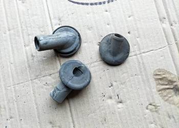 AUDI 80 B3 80B3 443877242 OSŁONA RURKI PRZEWODU ODPŁYWU SZYBERDACHU