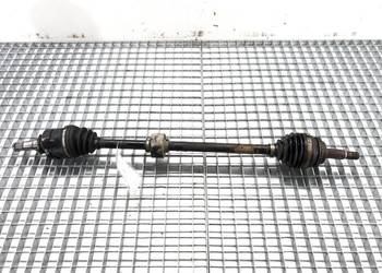 PÓŁOŚ PRAWY PRZÓD TOYOTA COROLLA E13 1.8 129KM 04-09 PRZEGUB