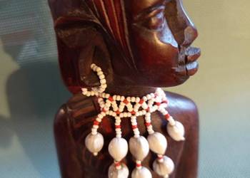 Afrykańska drewniana figurka / rzeźba " Popiersie kobiety" wys. 15 cm.