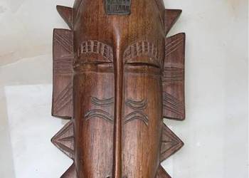 Afrykańska rzeźba- maska- głowa  Wykonana z jednego kawałka drewna.  Wymiar