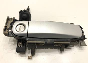 KLAMKA ZEWNĘTRZNA LEWY PRZÓD AUDI A4 B6 Sedan/Limuzyna 00-05