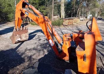 Ramie kopiące do traktora ładowarki schaeff.