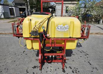Opryskiwacz kwas 600l 15m belka
