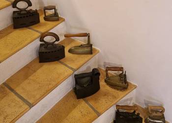 Stare kolekcjonerskie ŻELAZKA zestaw 8 szt. antyczne