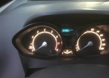 Ford Transit Courier Trend LPG