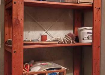 Regał drewniany do garażu lub piwnicy