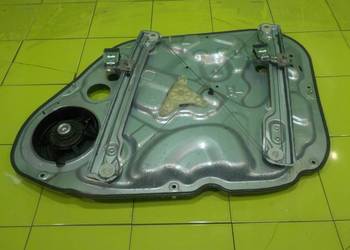 KIA VENGA 1.4 CRDI 10r HB 5D podnosnik szyby lewy przod 82470-1P060