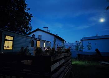 Domek angielski, domek holenderski, ATLAS DAKOTA