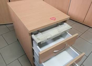 MEBLE BIUROWE Szafki B2B Mirelli A+ ,kontener na kółkach
