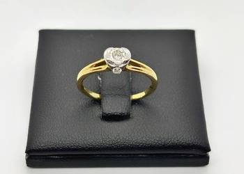 Złoty pierścionek pr 585 2,21g (Rozmiar 13) z 3 Diamentami