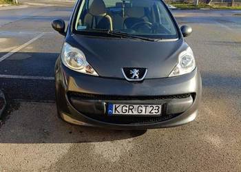 PEUGEOT 107 2005.r