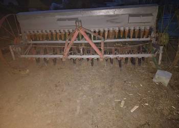 Siewnik konny z zagarniaczami 2,30m