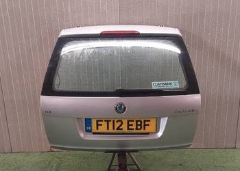 TYLNA KLAPA SKODA OCTAVIA KOMBI BEZ RDZY 04-13 LAK: LA7W 8E8E 9156