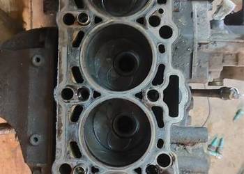 Dół silnika 1.9 TDI AWX AVF  wał, korby, tłoki, blok, pompa oleju, podstawa