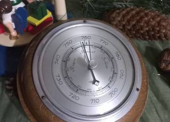 Stary barometr Forster