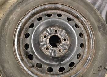 Felgi 15cali hyundai i30 z oponami zimowymi