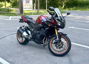 Yamaha FZ1 S super stan!