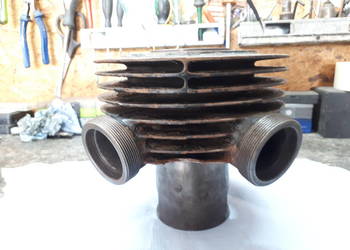 Cylinder Jawa 250 osłona gaznika model 353 nie wsk