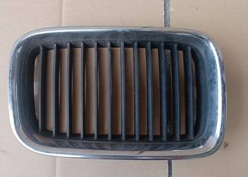 GRILL ATRAPA NERKA PRAWA BMW 3 E36 8122238