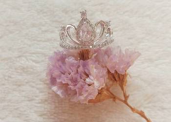 Nowy pierścionek korona tiara diadem srebrny kolor cyrkonia Nowy pierścionek korona tiara diadem srebrny kolor cyrkonia