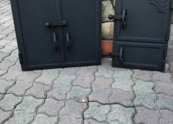 Drzwiczki do wędzarni i paleniska z popielnikiem