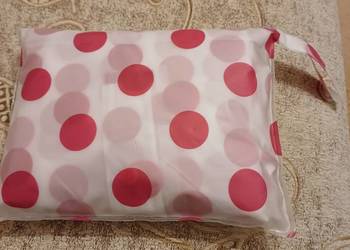 Płaszczyk przeciwdeszczowy dla dziewczynki 128/134