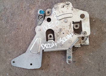 IVECO DAILY 2002 2004 2005 ZAMEK DRZWI SUWANYCH PRAWY IVECO DAILY 2002 2004 2005 ZAMEK DRZWI SUWANYCH PRAWY