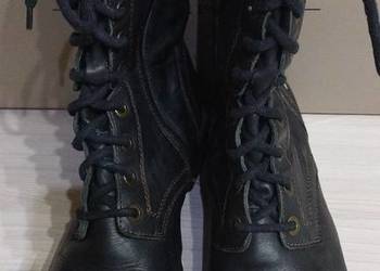 Buty zimowe z naturalnej skóry licowej.