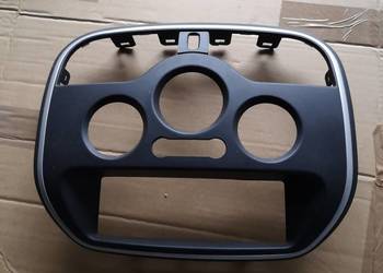 Renault Kangoo III Ramka 682605584R, 682608894R, 682600123R