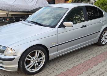 BMW 320 i R6