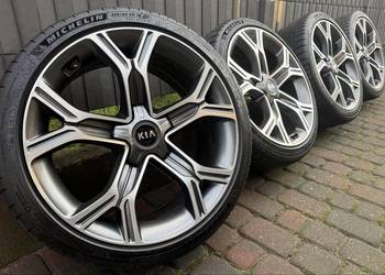 19 cali Kia Stinger koła felgi komplet 5x114.3 8J i 8.5J opony 2024r