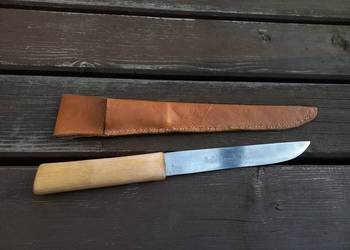 długi nóż fiński