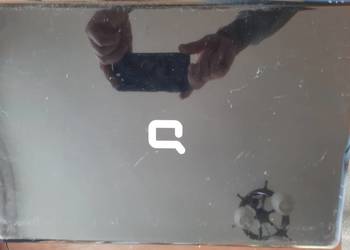 laptop uszkodzony na części