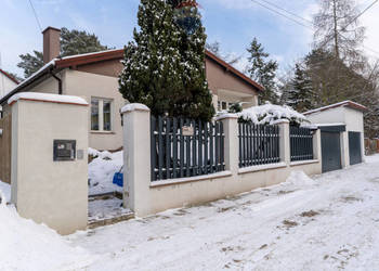 DWA DOMY Z WIELKIM POTENCJAŁEM W UROKLIWYM OTWOCKU