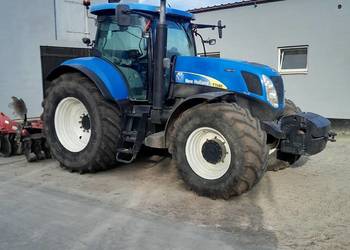 New holland T7040