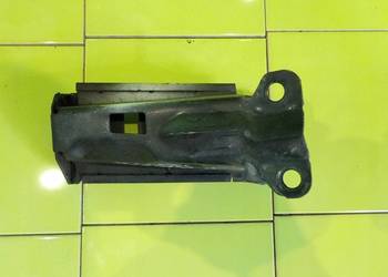 VOLVO V70 III 2.4 D5 09r strefa zgniotu prawa przod