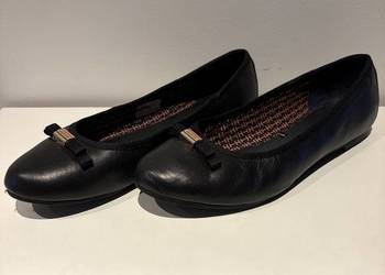 Baleriny Tommy Hilfiger naturalna skóra rozmiar 40 (25,5 cm) stan idealny