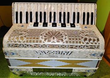 Akordeon Lucchini Stradella musette, 16 w kanale.