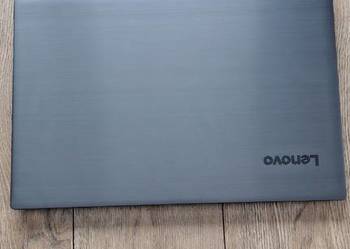 Lenovo V330-15IKB | i5-8250U | 8GB | SSD 256GB | Win 11 | Po Serwisie