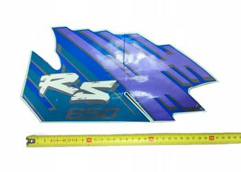 NAKLEJKA NA PRAWY BOCZEK SUZUKI DR 650 1991-1995 ORYG 6813512D501TA