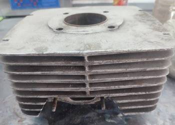 Cylinder etz 250