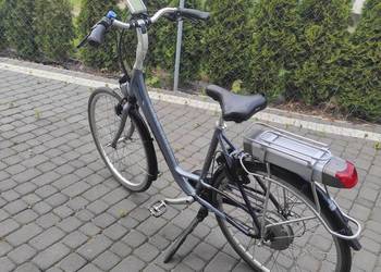 Sprzedam rower że spomaganiem elektrycznym batavus