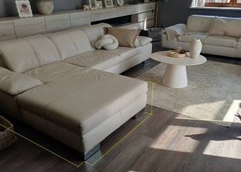 Sofa skórzana 3+2 w kolorze ecru.