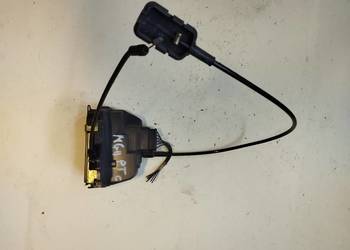 Zamek drzwi Renault Megane II combi prawy tył 6 pin