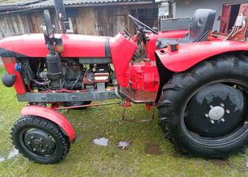 Ciągnik rolniczy