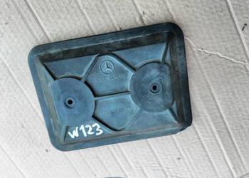 MERCEDES 123 W123 OSŁONA BEZPIECZNIKÓW KLAPKA SKRZYNKI BEZPIECZNIKÓW