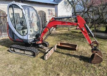 Wykopy wybieranie obornika minikoparka