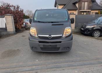 Opel Vivaro 2012 | 2.0 TDCi | 198 tys. km | Bardzo dobry stan