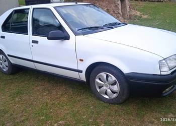 Renault 19 hatchback 1,9D wolnossący silnik F8Q Diesel